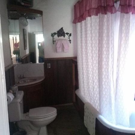 Gold Hill Hotel Вирджиния-Сити Экстерьер фото